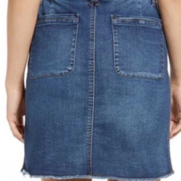 NWT Wit & Wisdom Blue Vintage Distressed Denim Skirt - Picture 2 of 4